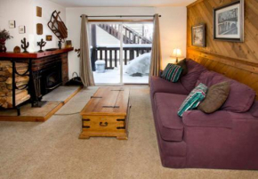 Mammoth View Villas #8